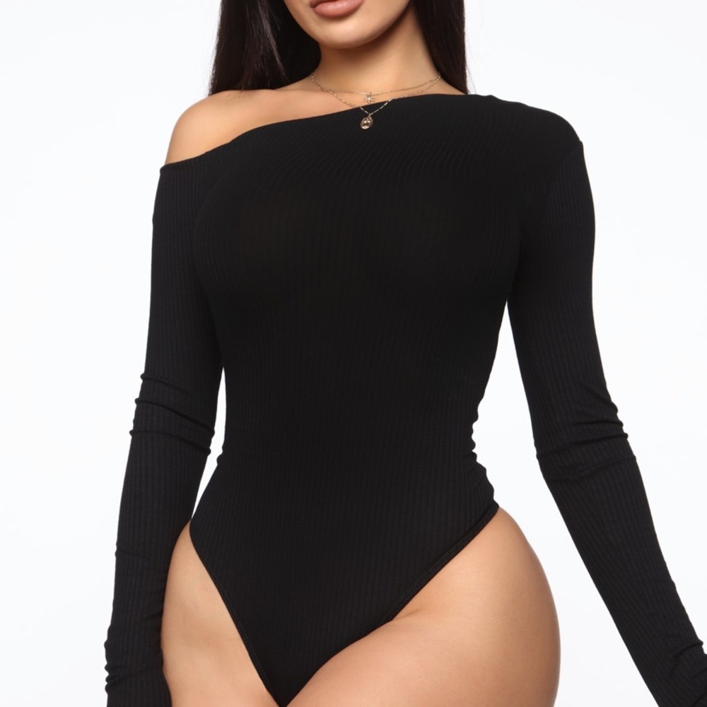 Fashion Nova Black One Shoulder Bodysuit